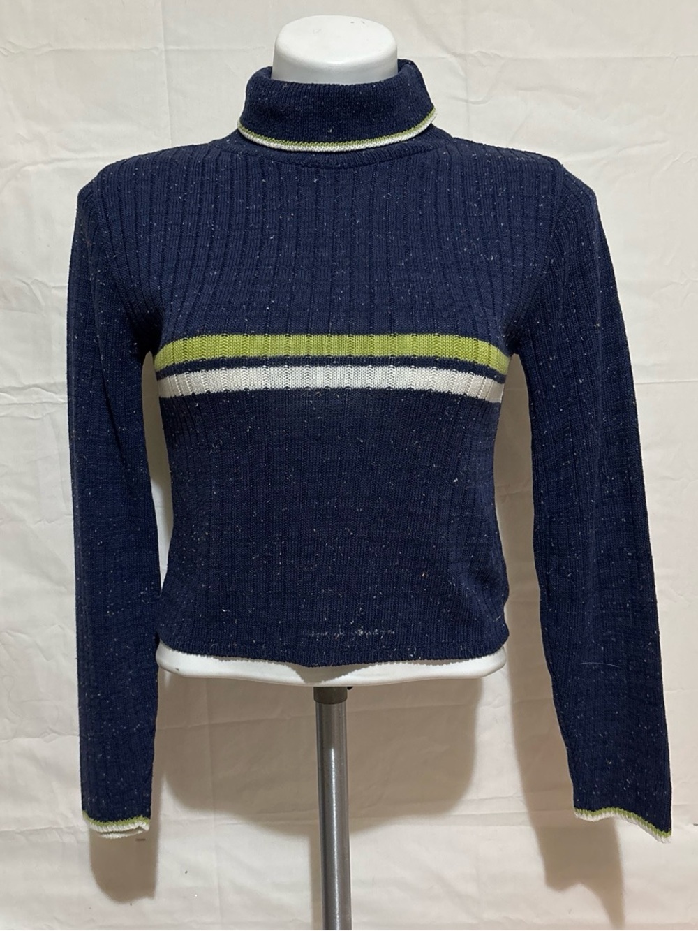 Vintage Croquet club size medium sweater